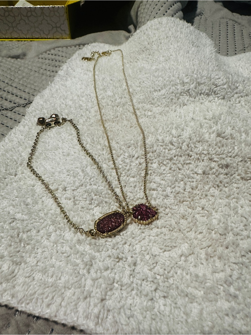 Kendra Scott Jewelry Bundle Lot - Necklaces, Earrings, Bracelet + Repair Pieces - Picture 9 of 10